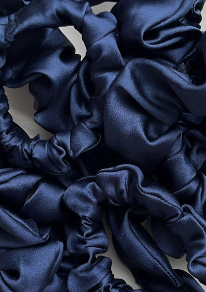 Navy (100% silk)